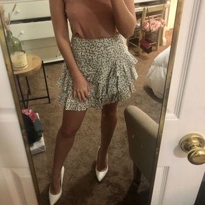 Selfie Leslie white cheetah print mini skirt